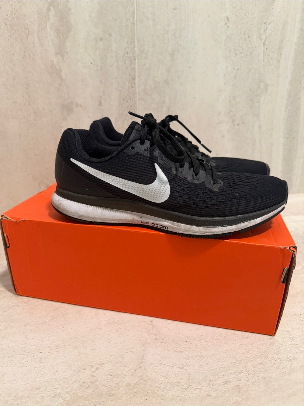 Nike Women’s Black & White Running Sneakers